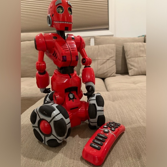 WowWee Robotics Red Tribot Tri 15" Interactive Talking Robot + Remote Control - Picture 2 of 4